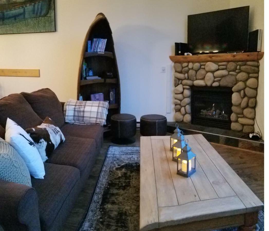 Downtown Loft, Mountain Views, Fireplace, Couple'S Retreat, Walker'S Paradise Canmore Exterior photo