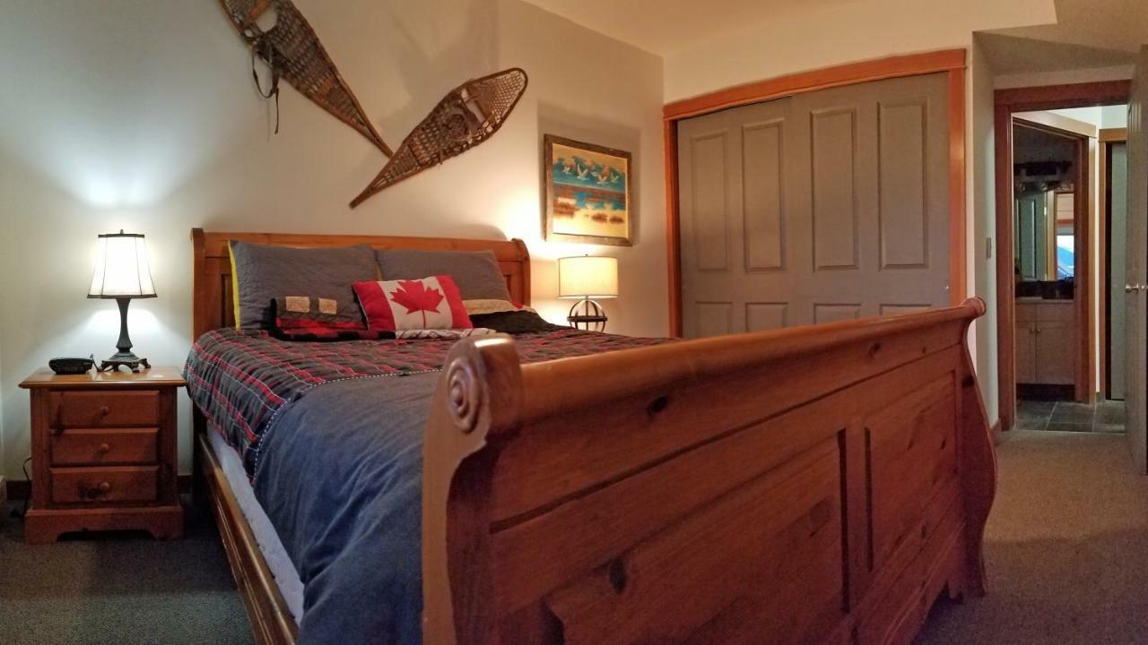 Downtown Loft, Mountain Views, Fireplace, Couple'S Retreat, Walker'S Paradise Canmore Exterior photo